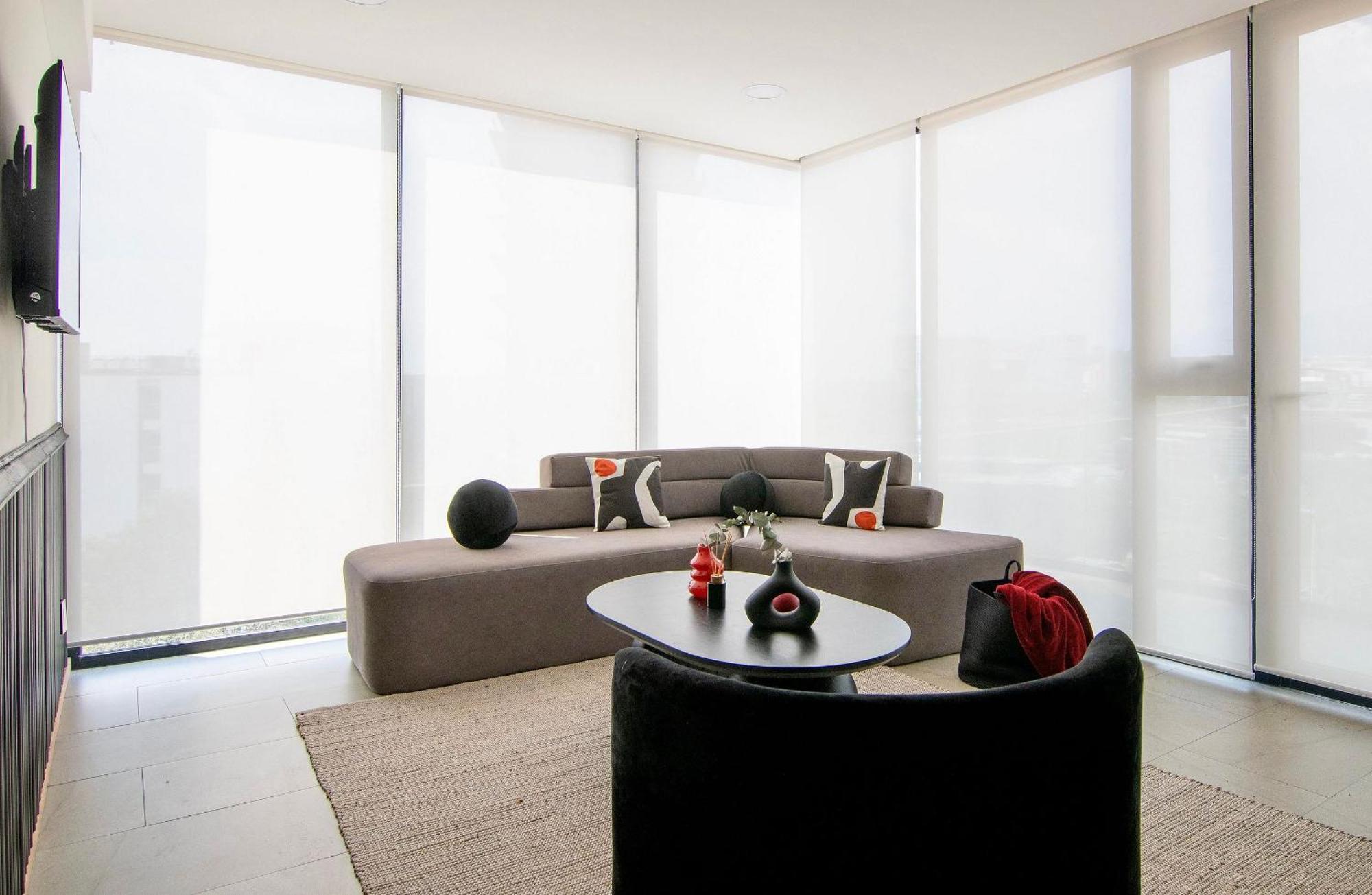 Santa Fe Red Beautiful Apartment! *
